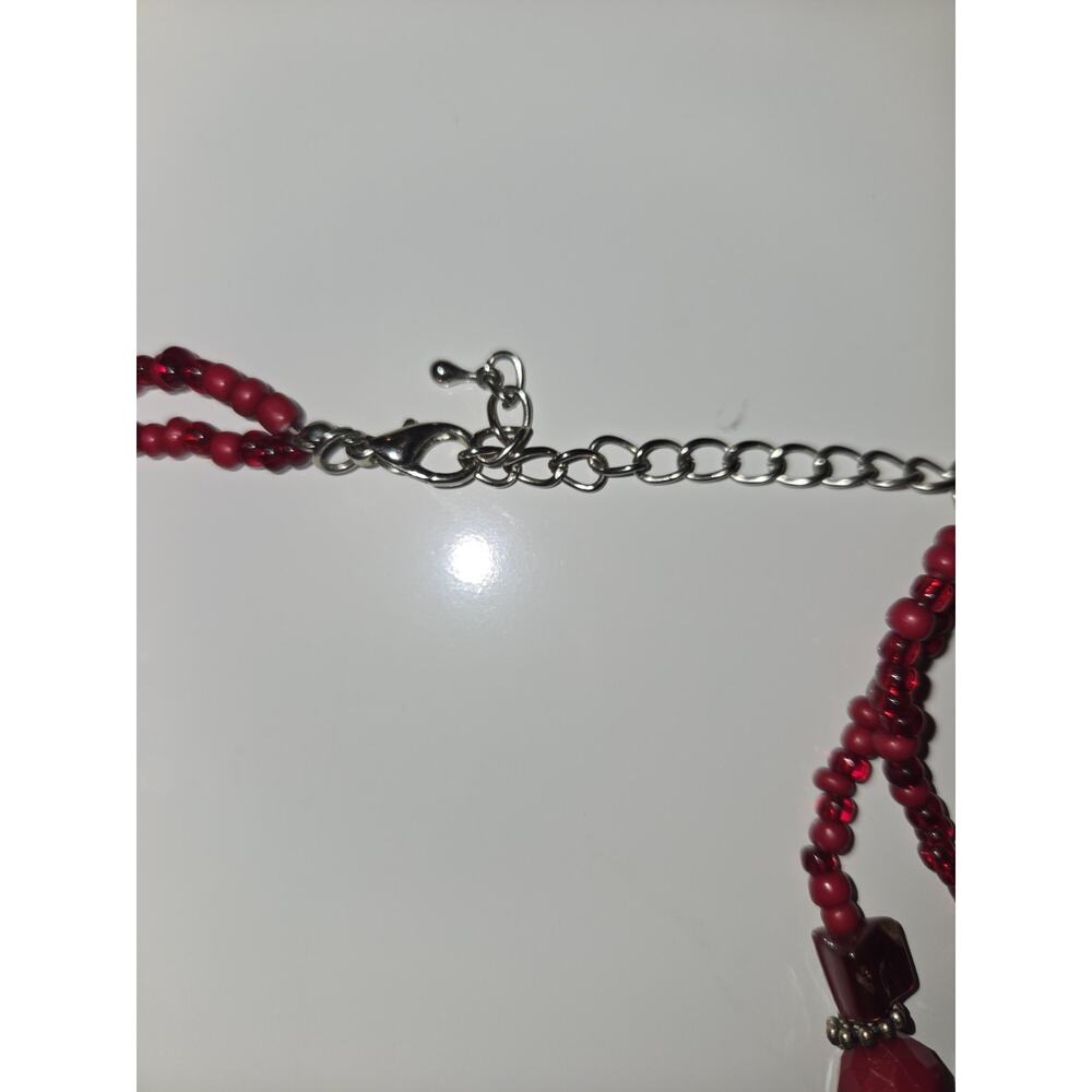 Red Multi-Strand Glass Beaded Statement Necklace Silver Tone Lobster 19" - Picture 5 of 6